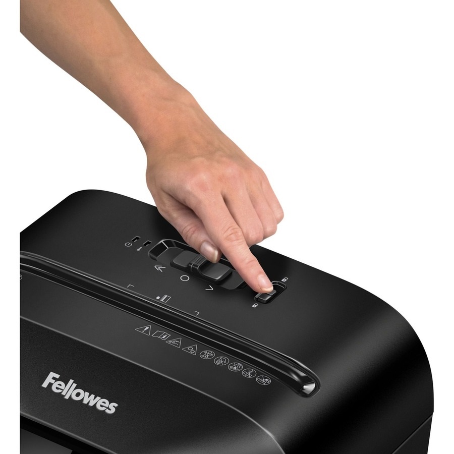 תמונה של מגרסת נייר משרדית fellowes