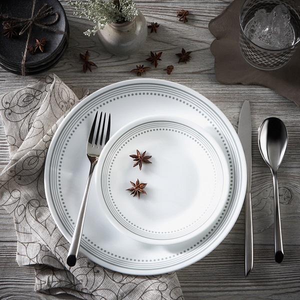 סט 84 חלקים ל-12 סועדים כולל סכום corning corelle