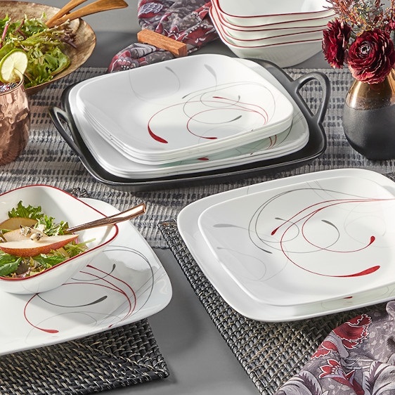 סט צלחות 18 חלקים ל-6 סועדים corning by corelle