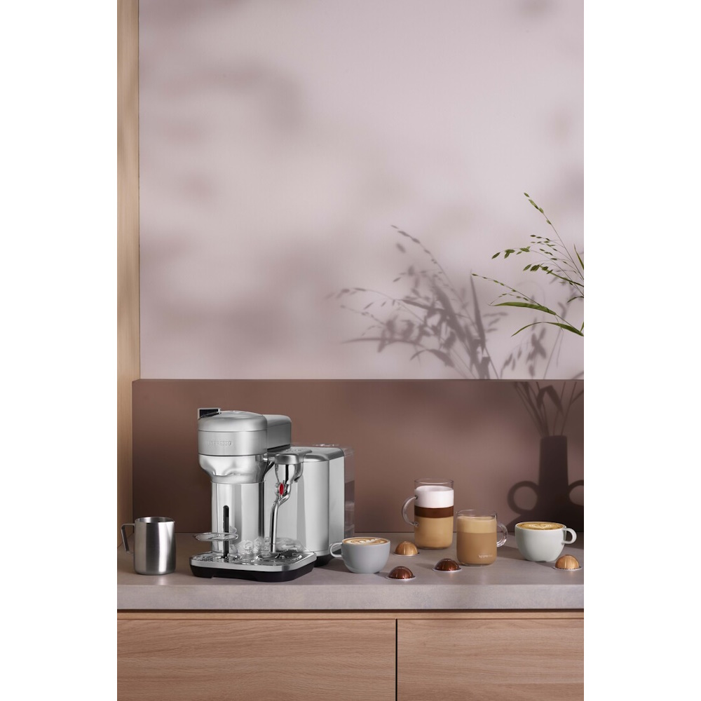 מכונת קפה כולל מקציף חלב nespresso