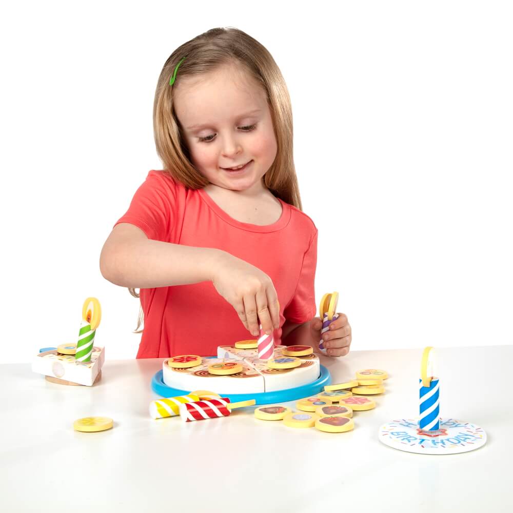 ערכת משחק עוגת יום הולדת melissa&doug