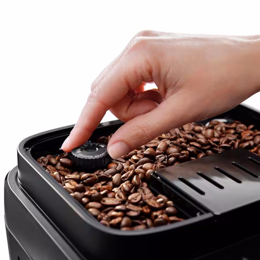 תמונה של מכונת קפה אוטומטית delonghi *עודפי מלאי*
