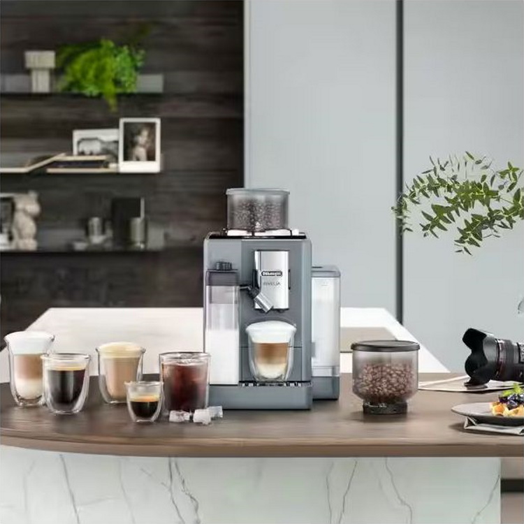 מכונת קפה אוטומטית delonghi