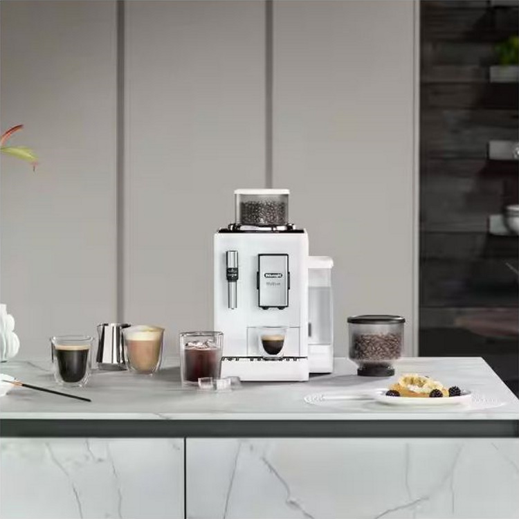 מכונת קפה אוטומטית delonghi