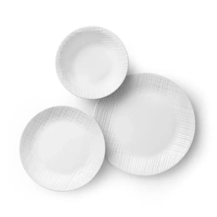 תמונה של סט צלחות 36 חלקים ל-12 סועדים corning by corelle