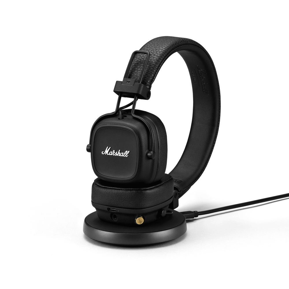 תמונה של אוזניות over ear אלחוטיות marshall