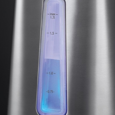 תמונה של קומקום חשמלי מעוצב russell hobbs