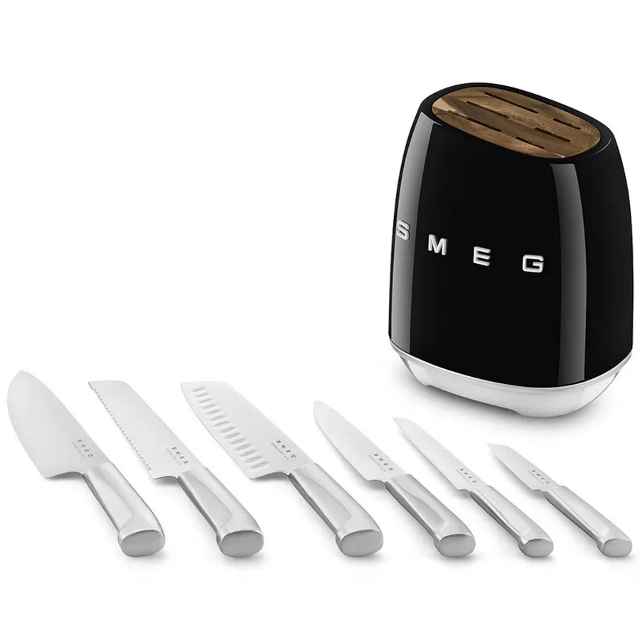 סט 6 סכינים שונים ומעמד מעוצב smeg