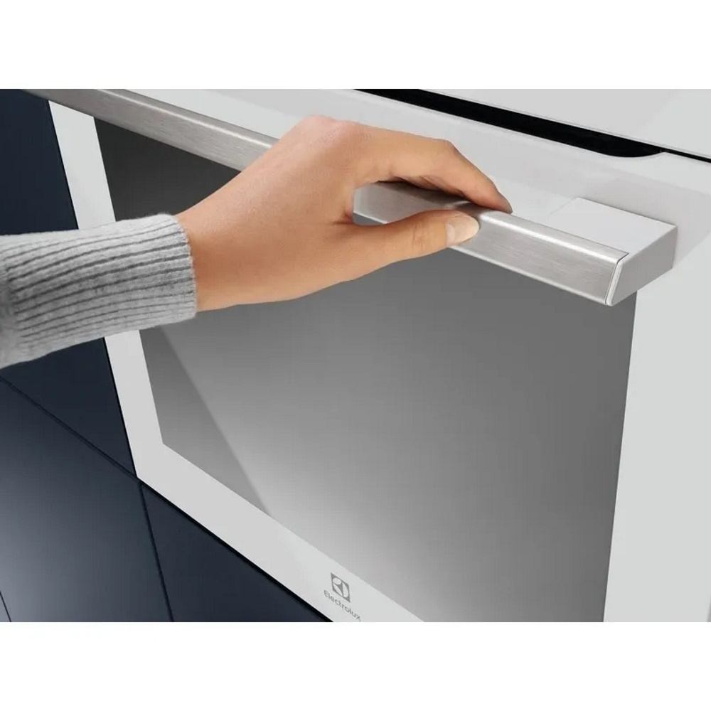 תנור בנוי פירוליטי - 71 ליטר electrolux