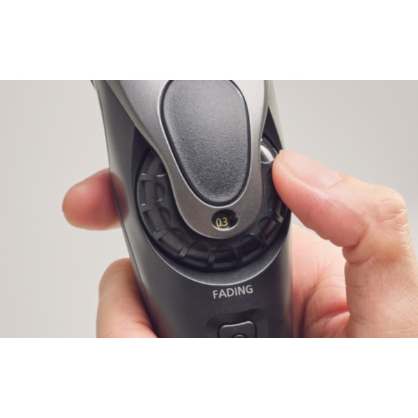 מכונת תספורת מקצועית נטענת panasonic
