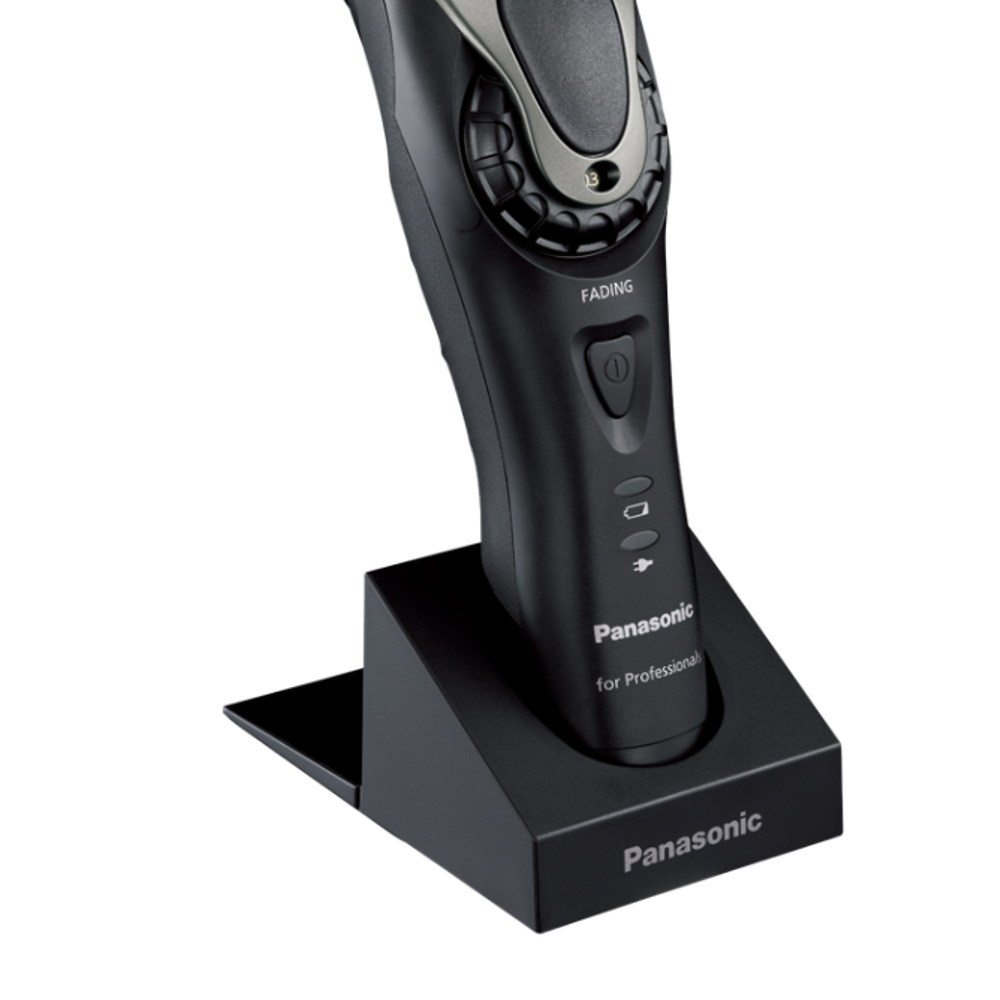 תמונה של מכונת תספורת מקצועית נטענת panasonic