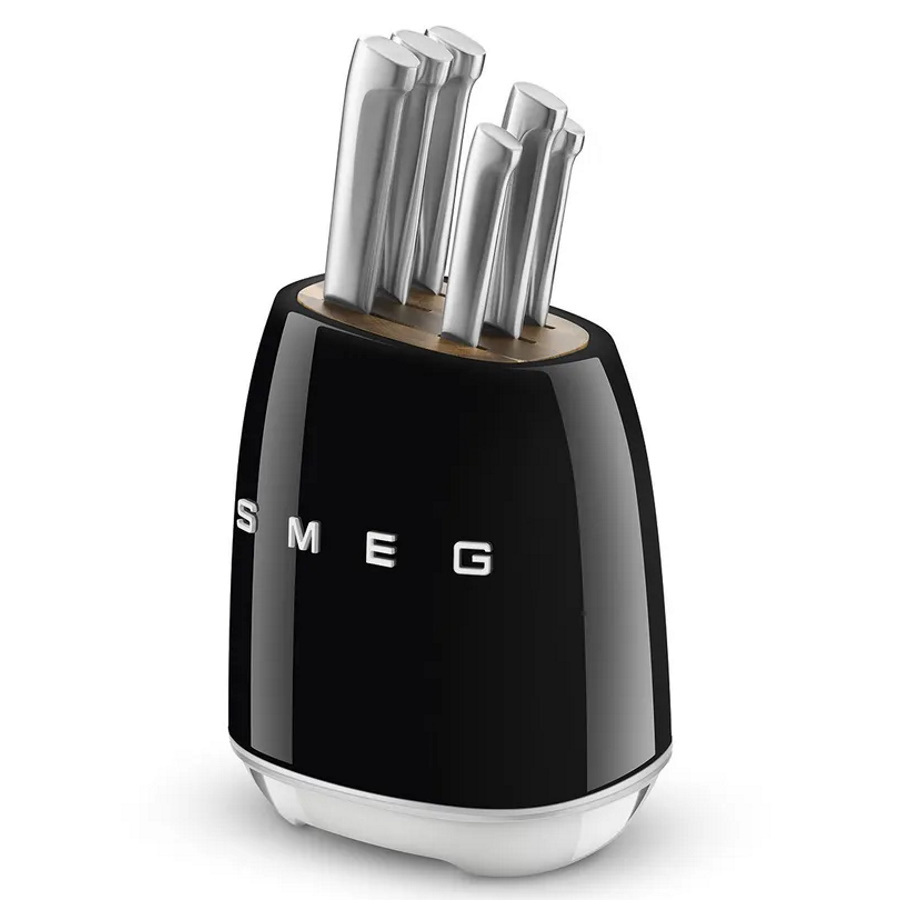 סט 6 סכינים שונים ומעמד מעוצב smeg
