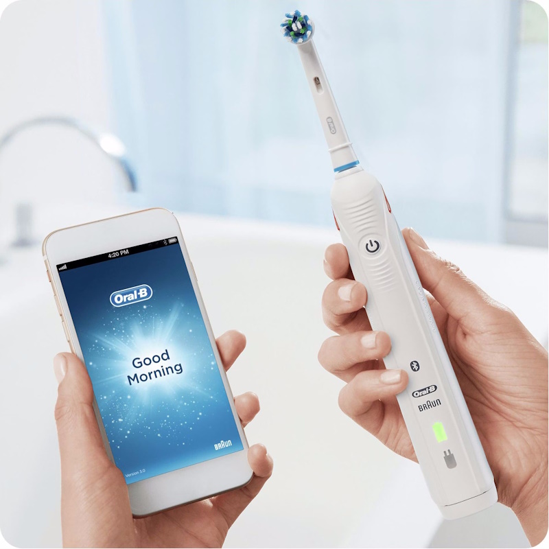 מברשת שיניים חשמלית כולל 3 ראשים oral-b
