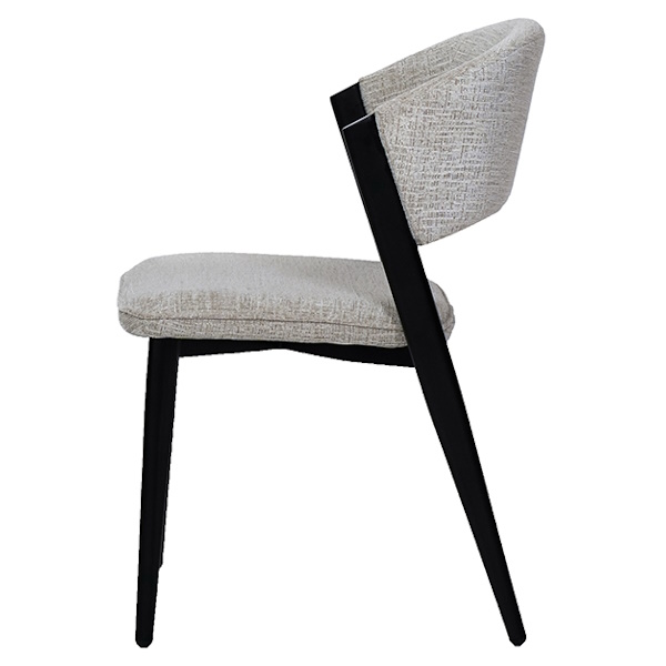 זוג כיסאות מעוצבים לפינת אוכל home decor