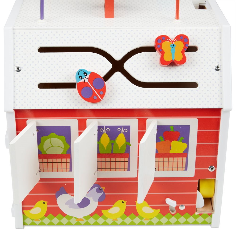 אסם פעילות עשוי עץ melissa&doug