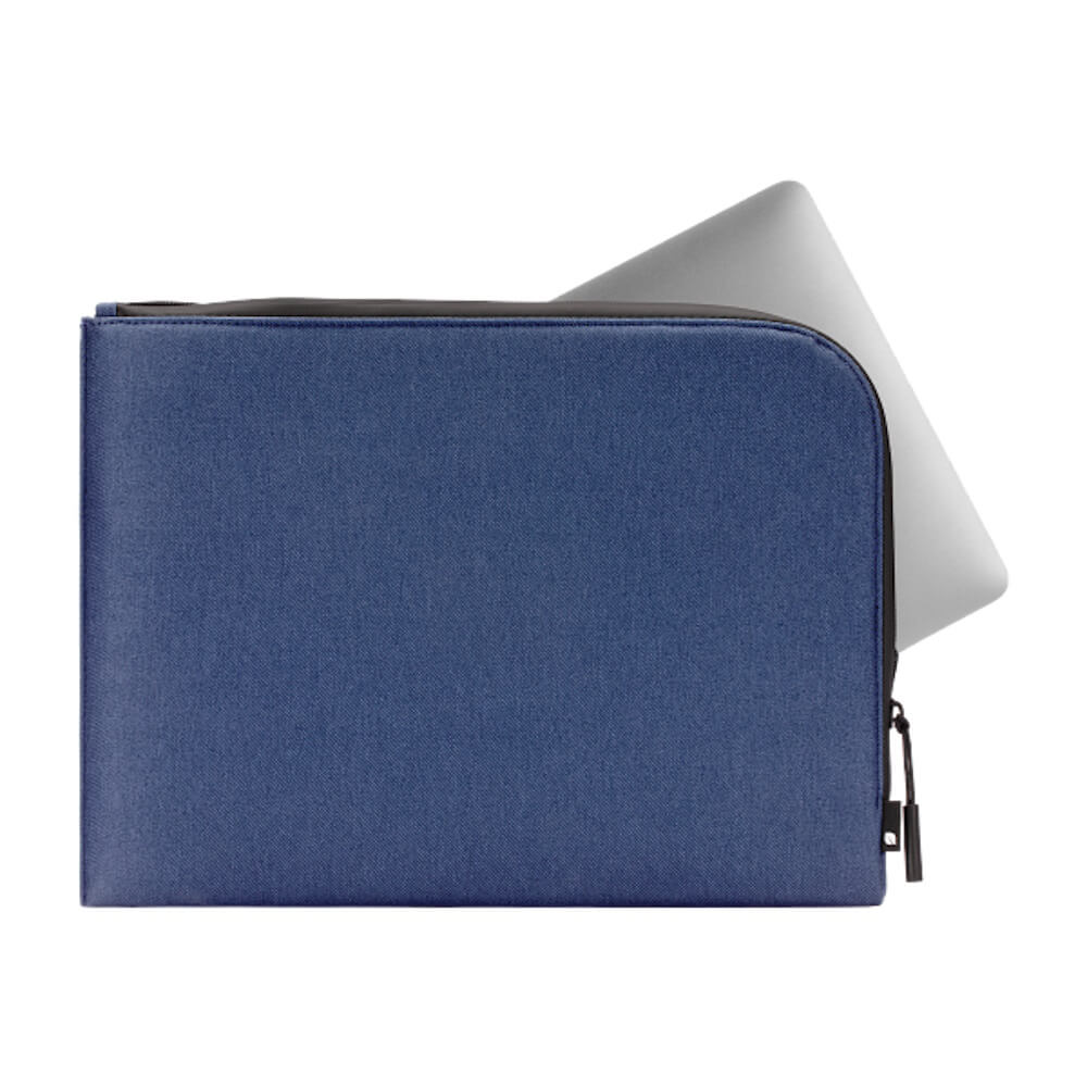 facet sleeve 14 2021 כחול נייבי incase