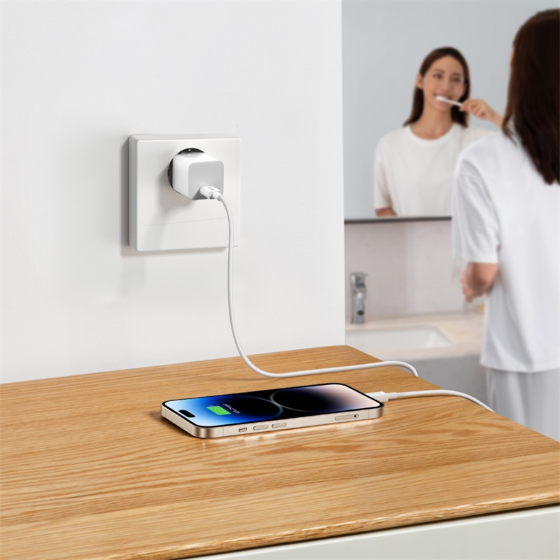 מטען קומפקטי 20w - מותאם לשימוש במכשירי אפל baseus