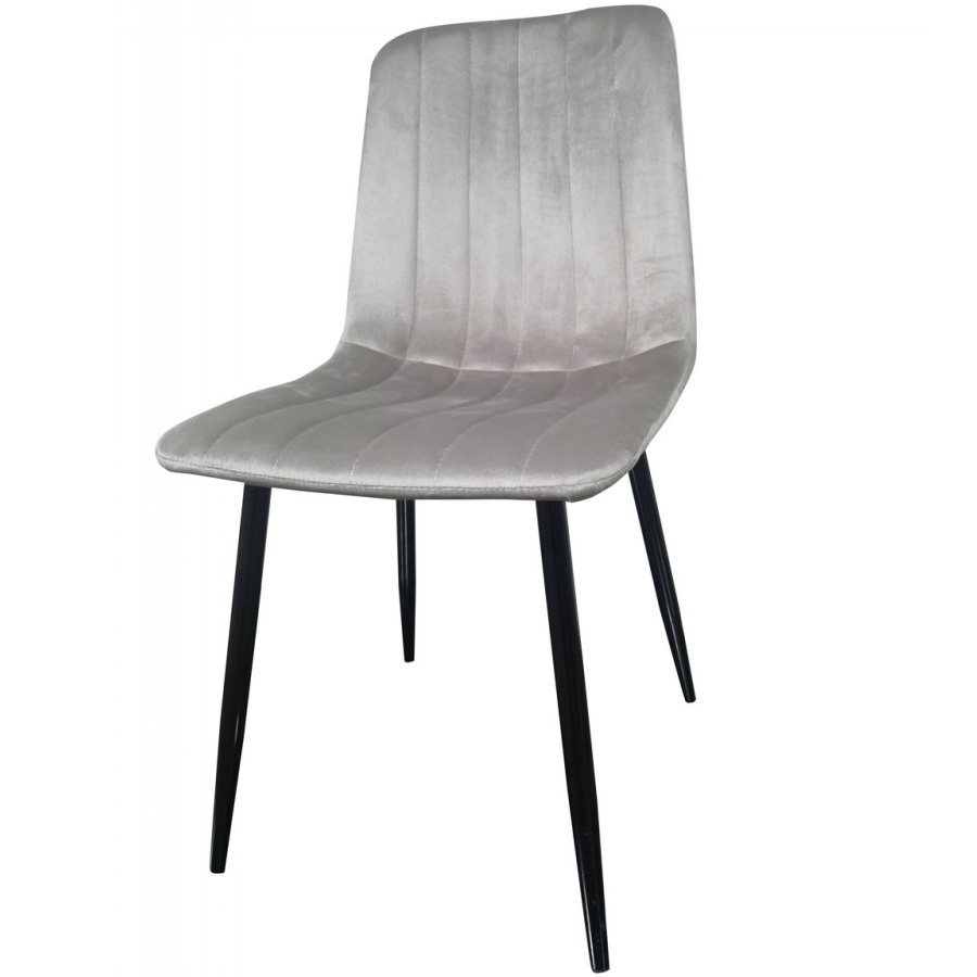 פינת אוכל מעוצבת כולל שולחן קרמיקה ו-6 כסאות tudo design