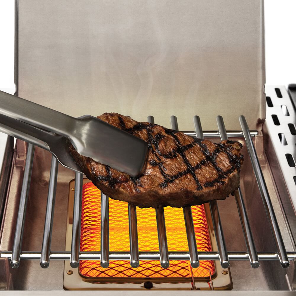 תמונה של גריל גז 4 מבערים כולל כירת צד ושיפוד broil king