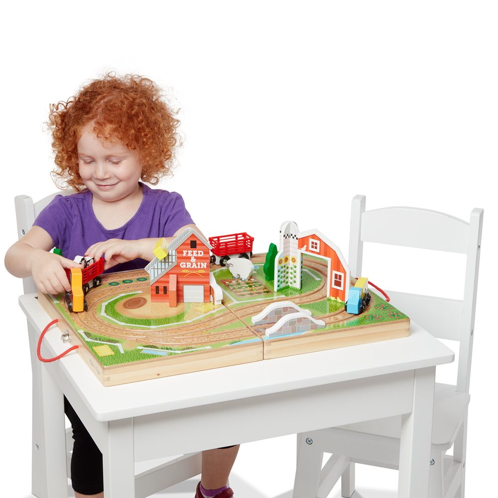 תמונה של החווה החקלאית שלי ערכה לנשיאה melissa&doug