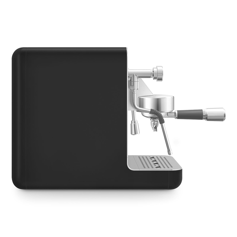 emc02blmeu - שחור smeg