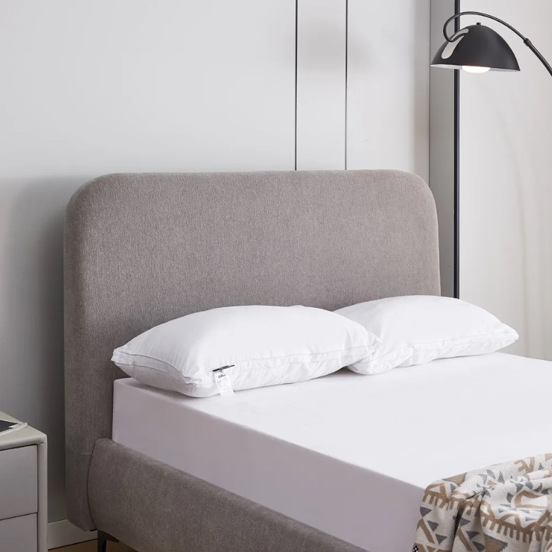 תמונה של מיטה רחבה מעוצבת ומרופדת home decor 120/190