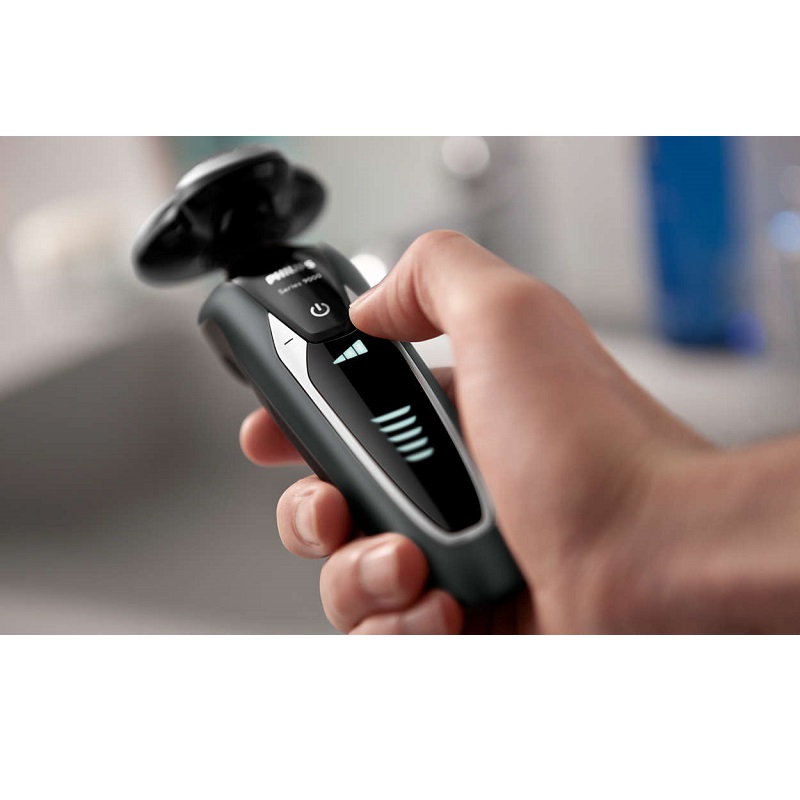 מכונת גילוח כולל ערכת ניקוי philips