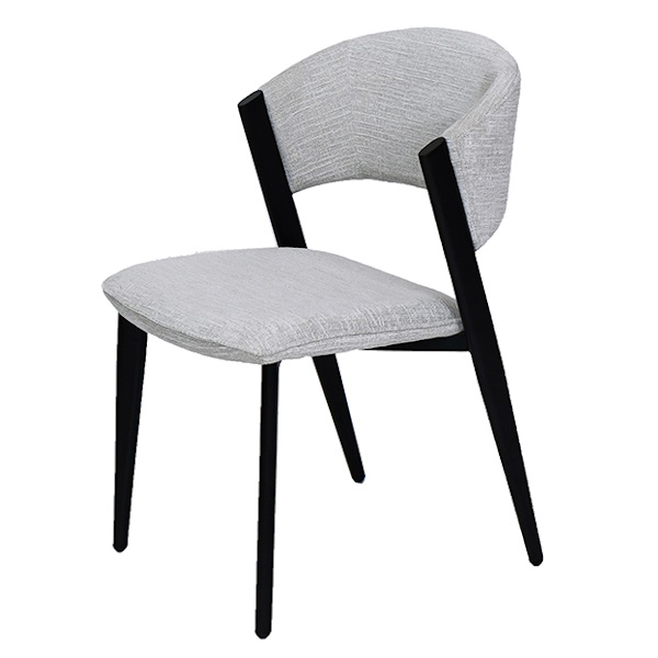 זוג כיסאות מעוצבים לפינת אוכל home decor
