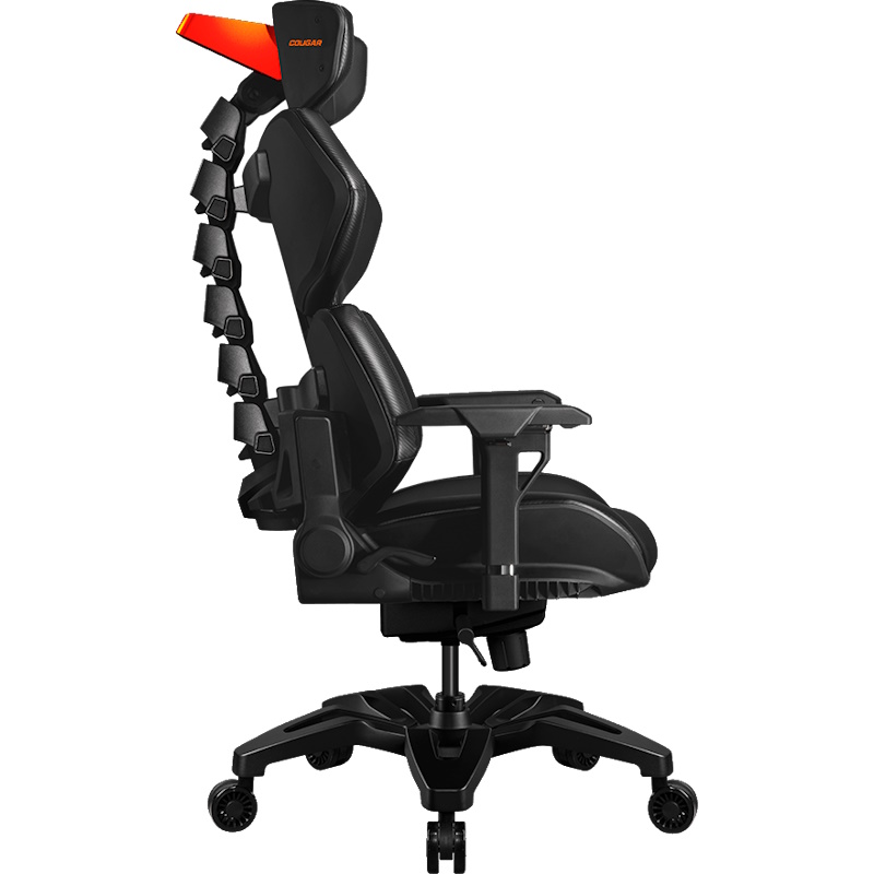 תמונה של כסא גיימינג ארגונומי cougar