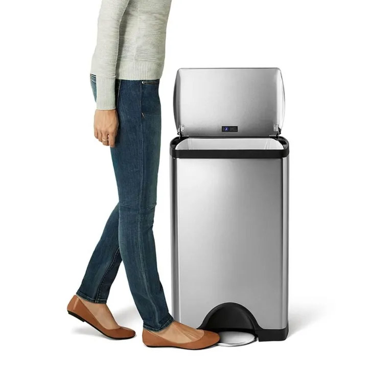 תמונה של פח דוושה מלבני מט 38 ליטר simplehuman