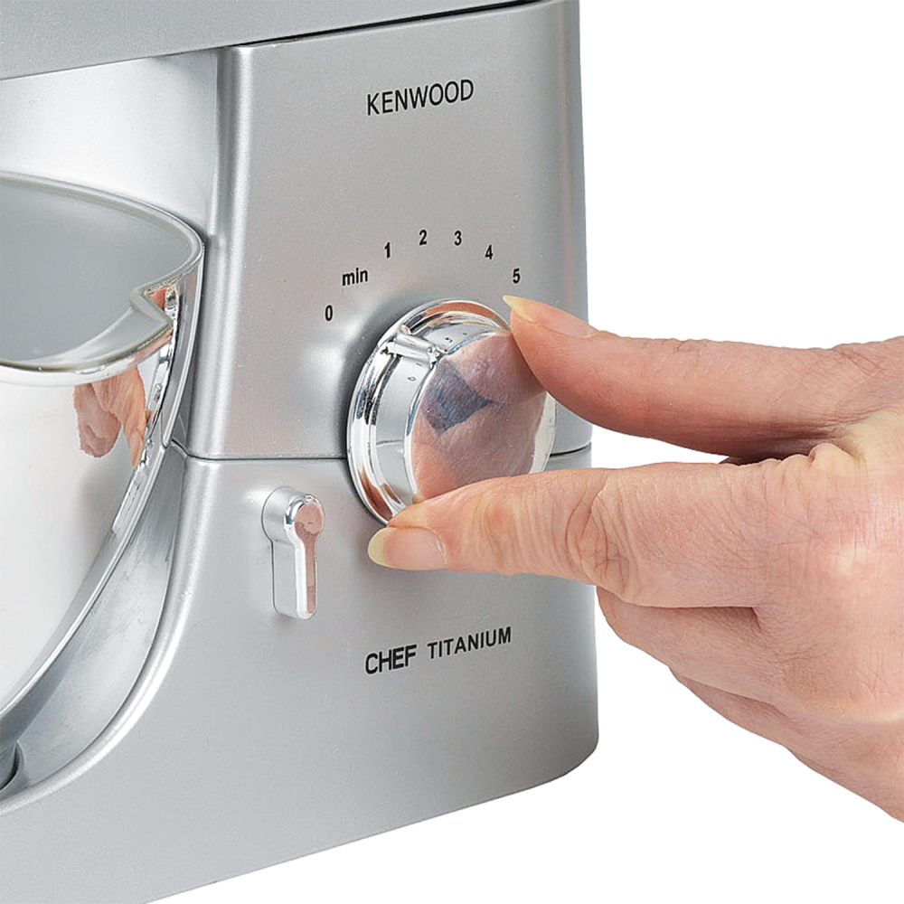 תמונה של מיקסר משחק דמוי kenwood לילדים casdon