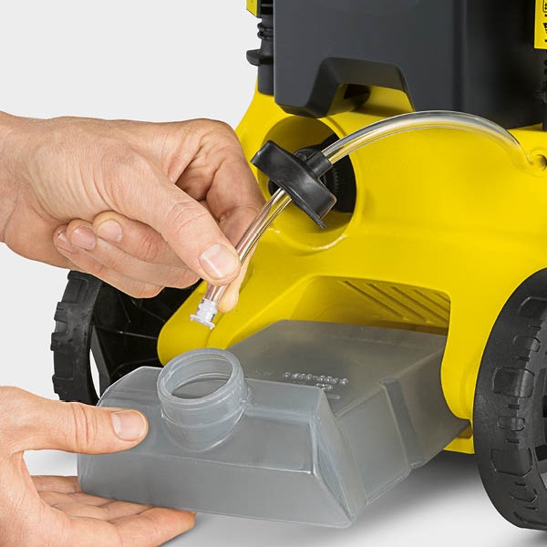 תמונה של מכונת שטיפה בלחץ 120 באר karcher