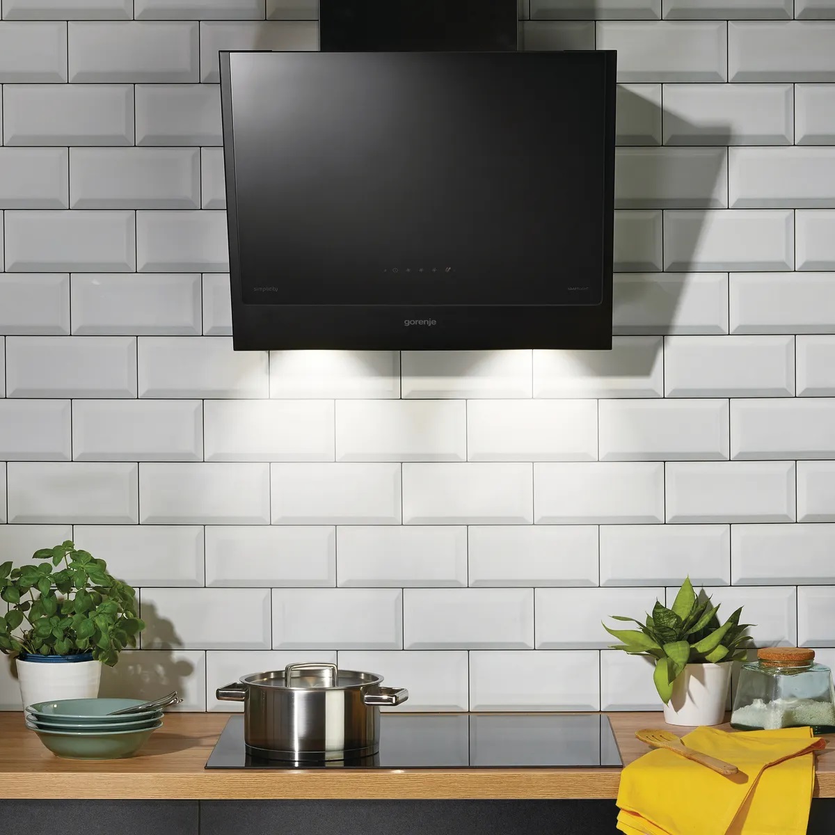קולט אדים צמוד קיר - 60 סמ gorenje