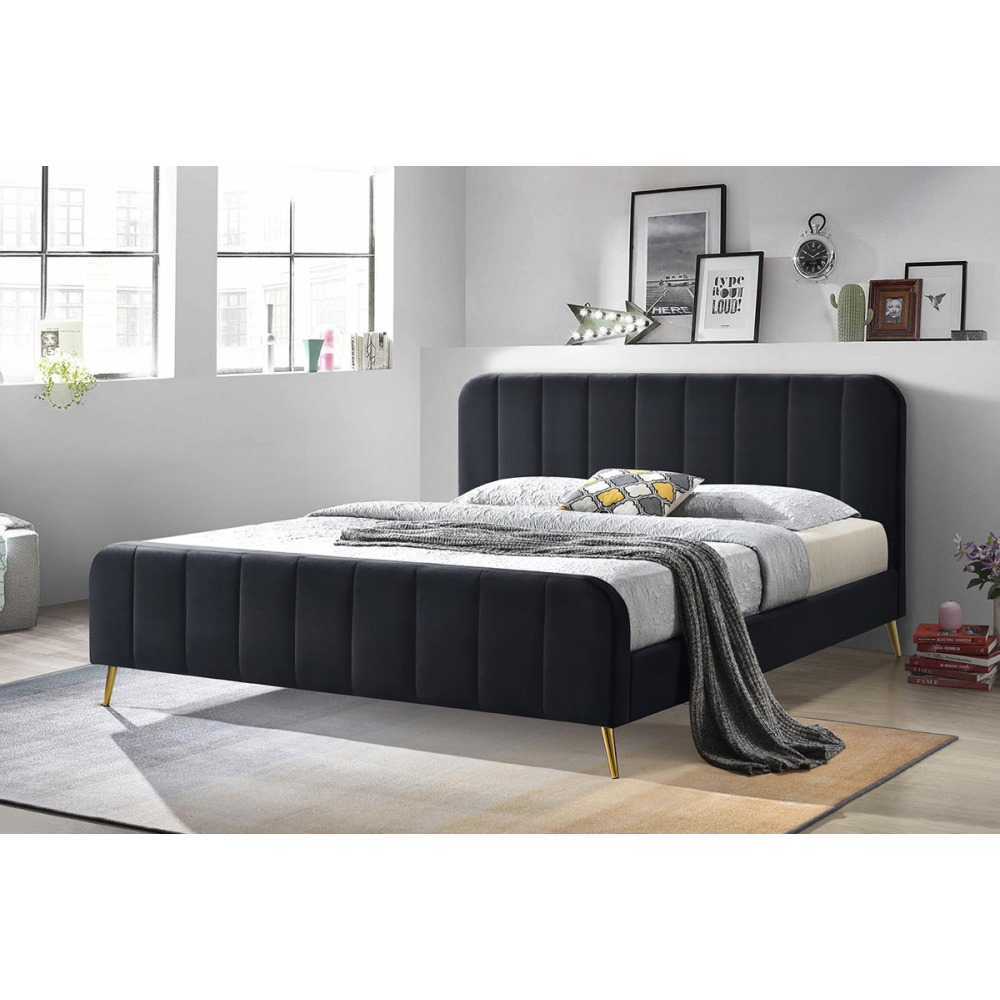 תמונה של מיטה זוגית מעוצבת home decor